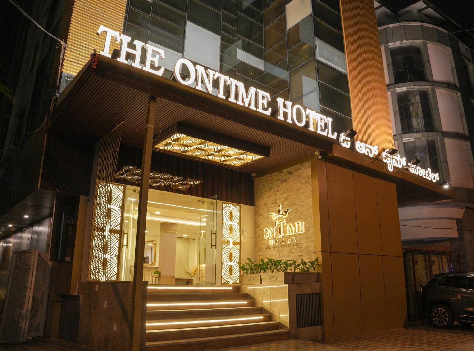 The Ontime Hotel, Bangalore Extérieur photo